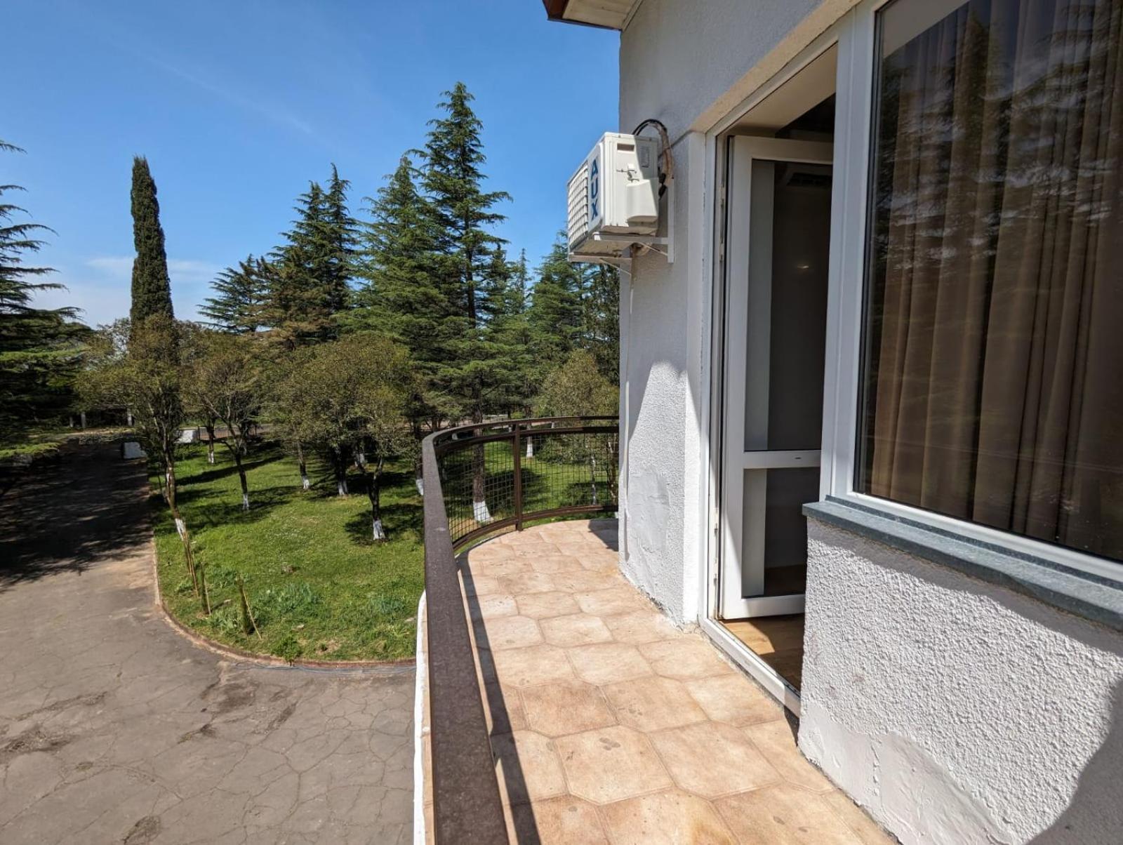 Hotel Tsiskari Ianet'i Exterior photo